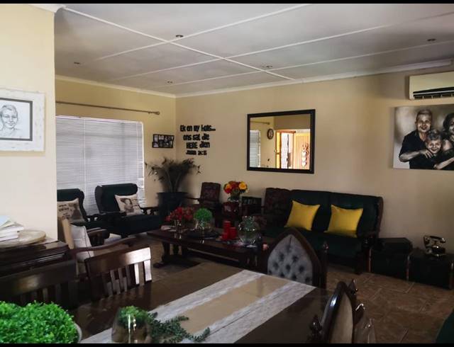 3 BEDROOM HOUSE FOR SALE IN STILFONTEIN